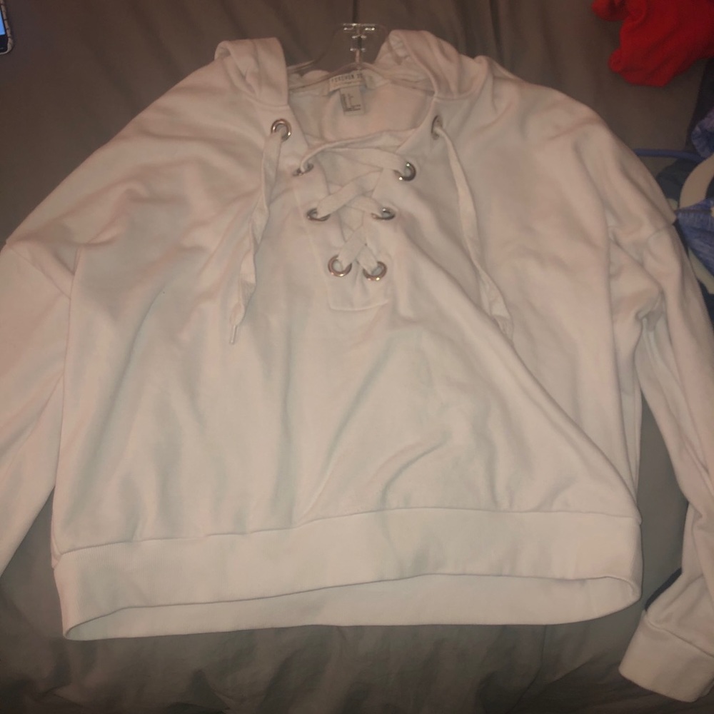 Cropped Forever 21 sweatshirt